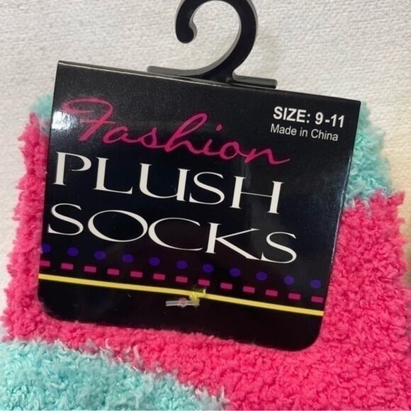 Fuzzy Holiday Socks Bundle of 4 Pairs | Cat & Striped Cozy Set NWT - Picture 4 of 7